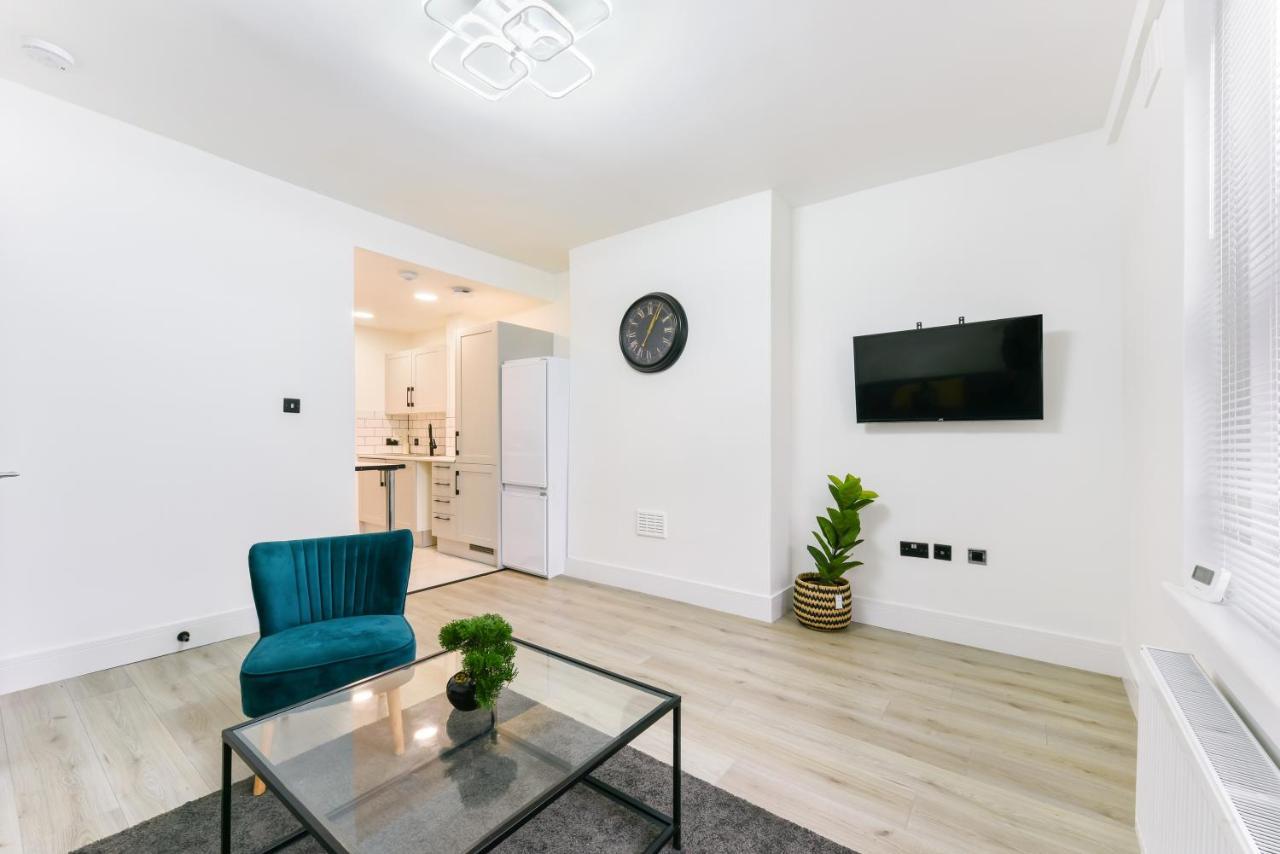 New Stylish 1 Bedroom Apartment - Flat D Norwood Екстериор снимка